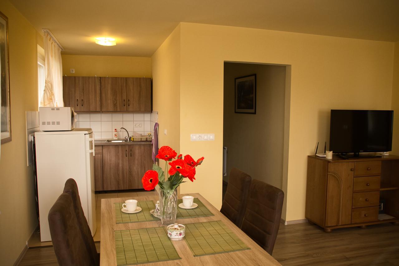 Bodo Park Apartment Heviz Luaran gambar